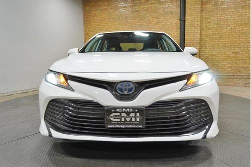White 2020 Toyota Camry Hybrid LE