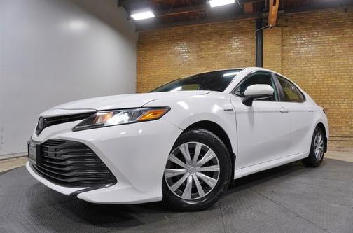 White 2020 Toyota Camry Hybrid LE