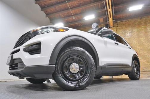 White 2023 Ford Utility Police Interceptor Base