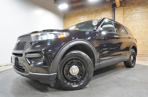 Black 2023 Ford Utility Police Interceptor Base