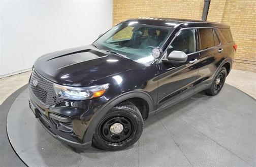Black 2023 Ford Utility Police Interceptor Base