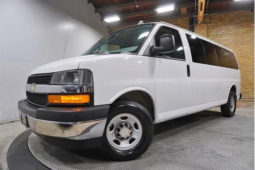 2018 Chevrolet Express 3500 LT