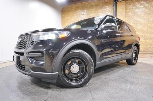 Black 2022 Ford Utility Police Interceptor Base