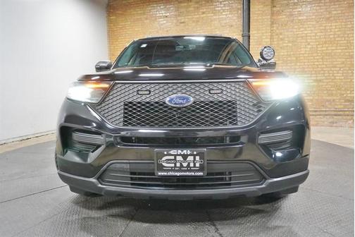 Black 2022 Ford Utility Police Interceptor Base