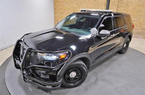 Black 2022 Ford Utility Police Interceptor Base