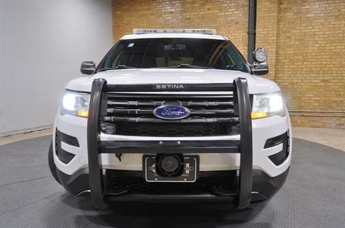 White 2017 Ford Utility Police Interceptor Base