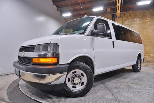 2018 Chevrolet Express 3500 LT