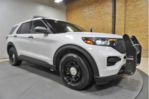 2023 Ford Utility Police Interceptor Base