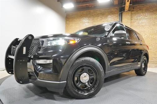 Black 2020 Ford Utility Police Interceptor Base