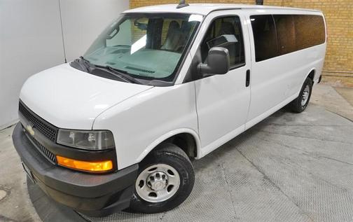 2019 Chevrolet Express 3500 LS