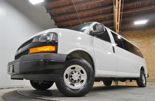 2019 Chevrolet Express 3500 LS