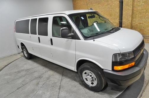 2019 Chevrolet Express 3500 LS
