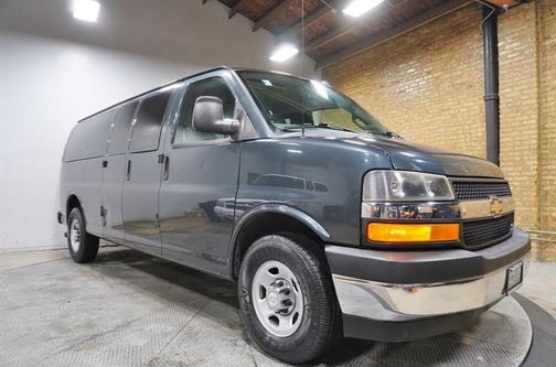 2017 Chevrolet Express 3500 LT