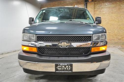 2017 Chevrolet Express 3500 LT