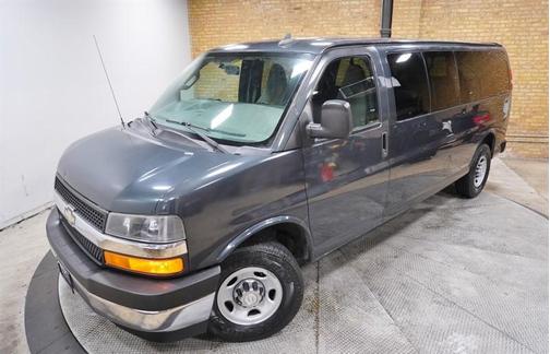 2017 Chevrolet Express 3500 LT