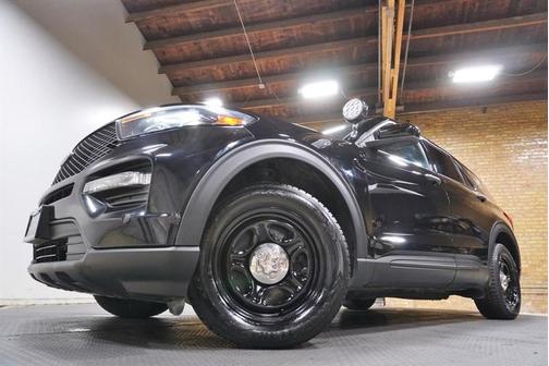 2022 Ford Utility Police Interceptor Base