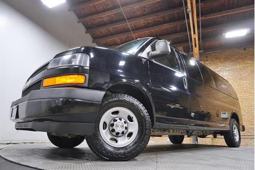 2019 Chevrolet Express 3500 LS