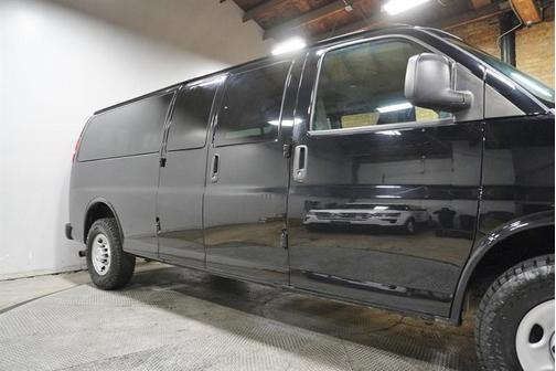 2019 Chevrolet Express 3500 LS