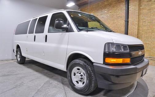 2019 Chevrolet Express 3500 LS