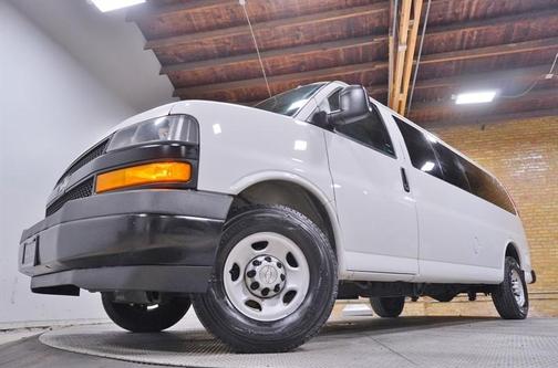 2019 Chevrolet Express 3500 LS