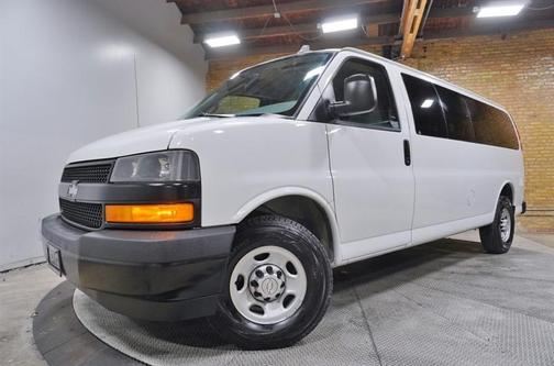 2019 Chevrolet Express 3500 LS