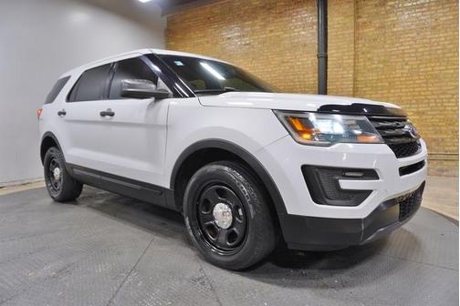 White 2017 Ford Utility Police Interceptor Base