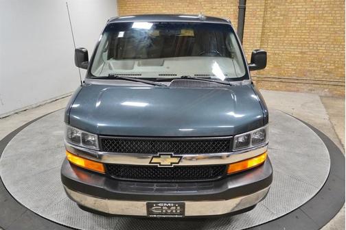 2017 Chevrolet Express 3500 LT