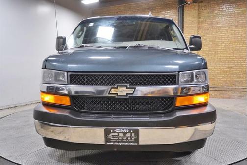 2017 Chevrolet Express 3500 LT