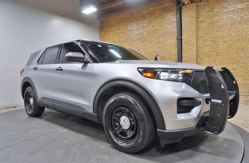 Silver 2022 Ford Utility Police Interceptor Base