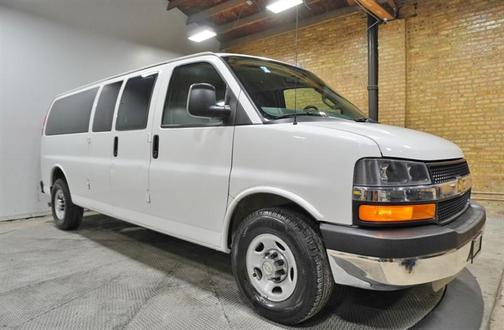 2016 Chevrolet Express 3500 LT