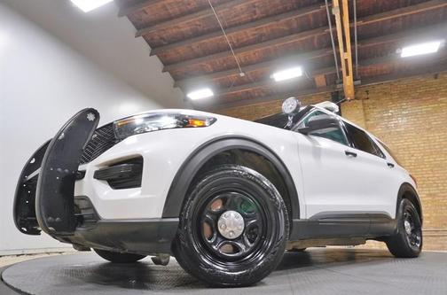White 2022 Ford Utility Police Interceptor Base