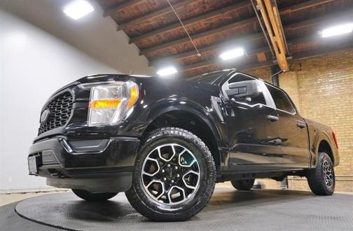 Agate Black Metallic 2022 Ford F-150 XL
