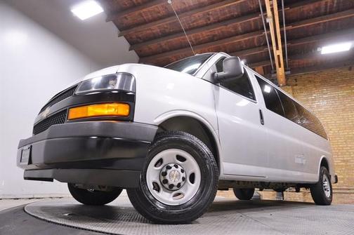 2019 Chevrolet Express 3500 LS