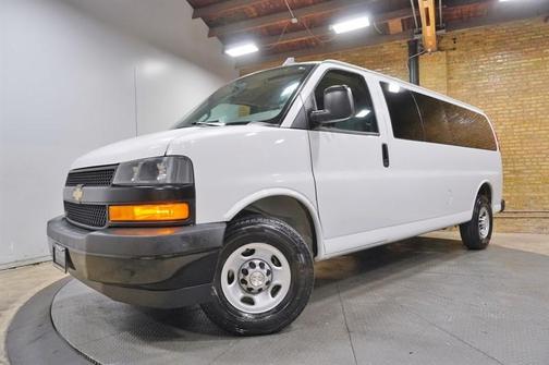 Summit White 2021 Chevrolet Express 3500 LS
