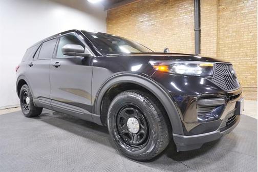 Black 2022 Ford Utility Police Interceptor Base