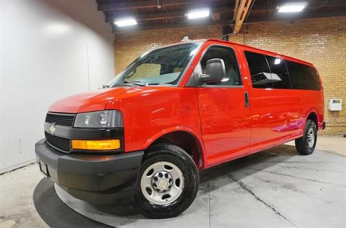 2020 Chevrolet Express 3500 LS