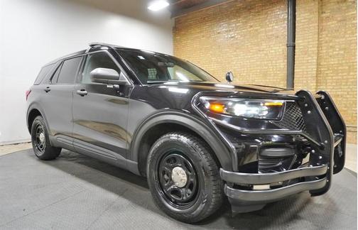 Black 2022 Ford Utility Police Interceptor Base