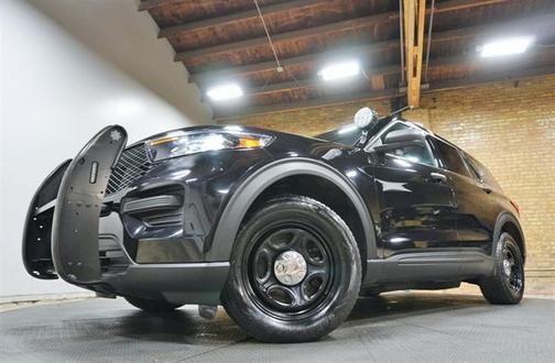 Black 2021 Ford Utility Police Interceptor Base