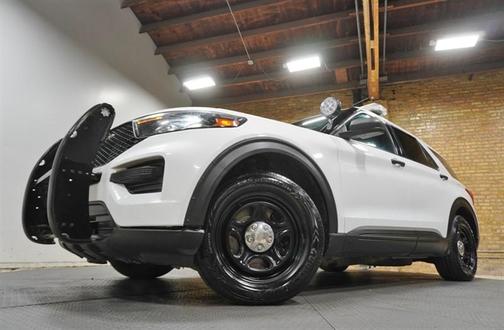 2022 Ford Utility Police Interceptor Base