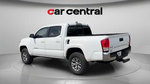 Super White 2017 Toyota Tacoma SR5
