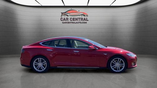 Red Multi-Coat 2015 Tesla Model S 85D