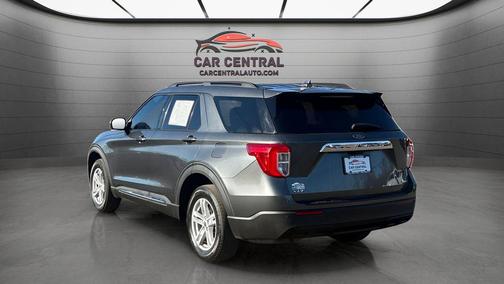 Magnetic Metallic 2020 Ford Explorer XLT