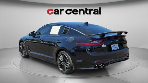 Aurora Black 2018 Kia Stinger Base
