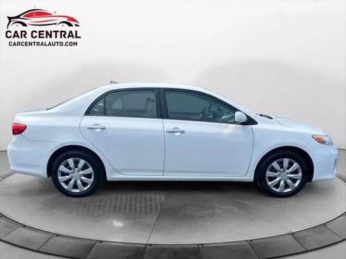 2012 Toyota Corolla LE