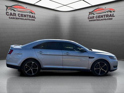 2014 Ford Taurus SHO