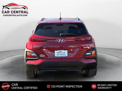 2021 Hyundai KONA SEL