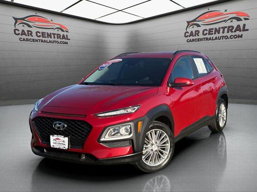 2021 Hyundai KONA SEL