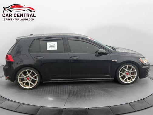 2016 Volkswagen Golf GTI 2.0T S 4-Door