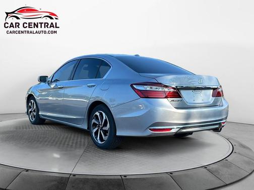 2017 Honda Accord EX-L w/Navigation & Honda Sensing