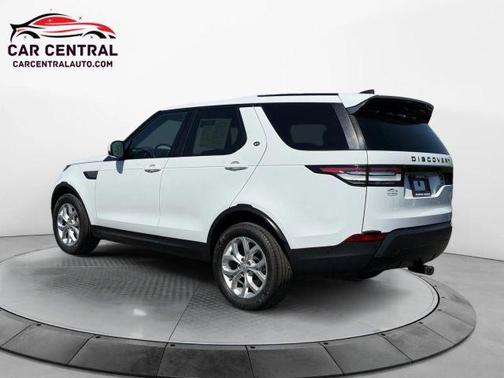 2020 Land Rover Discovery SE